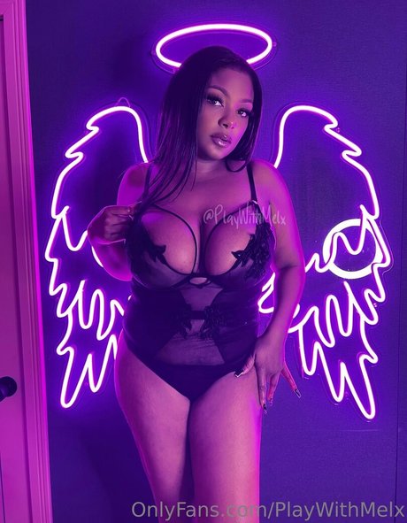 Nacktes geleaktes OnlyFans-Foto von Playwithmelx