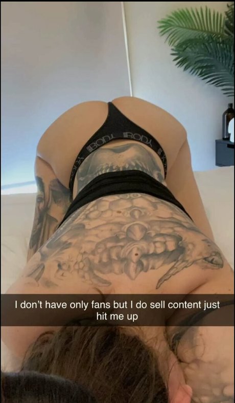 Nacktes geleaktes OnlyFans-Foto von Jessica Monchouchou