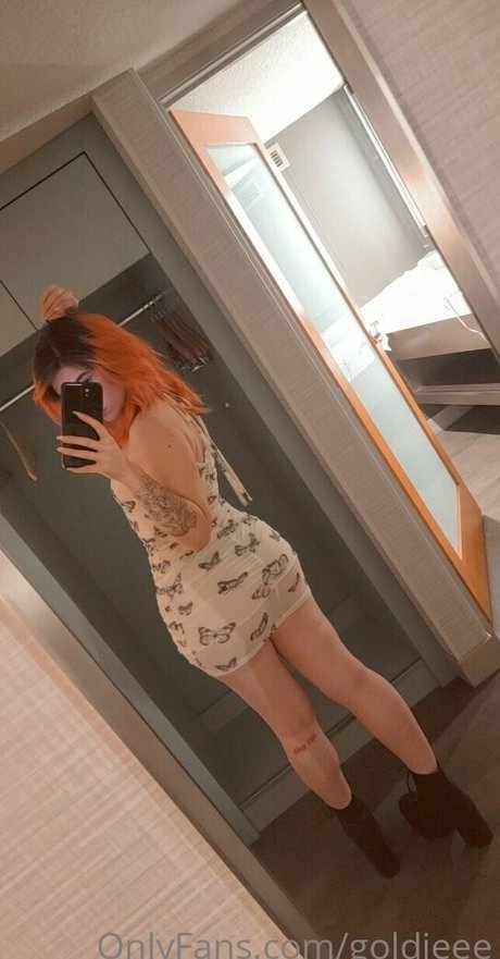 Nacktes geleaktes OnlyFans-Foto von Goldieee