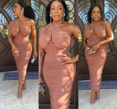 Nacktes geleaktes OnlyFans-Foto von Niecy Nash