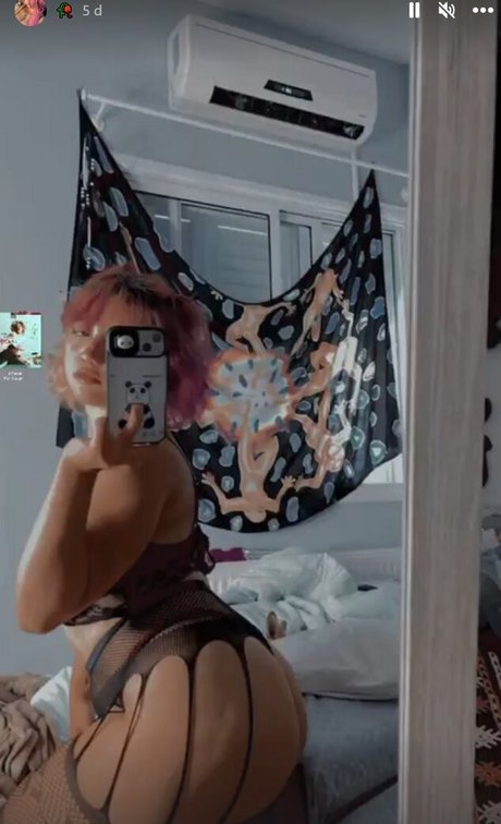 Nacktes geleaktes OnlyFans-Foto von Babygirlwantsdick