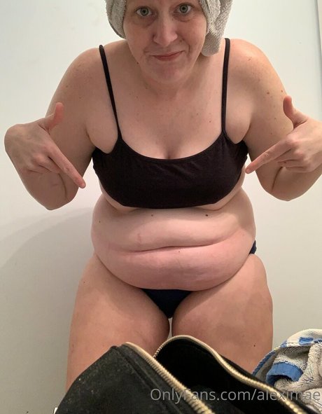 Nacktes geleaktes OnlyFans-Foto von Aleximae