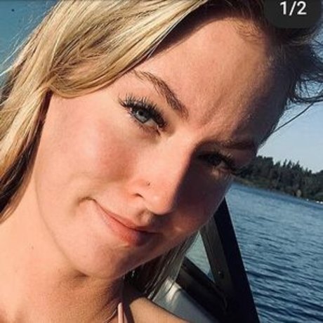 Nacktes geleaktes OnlyFans-Foto von Suzieq