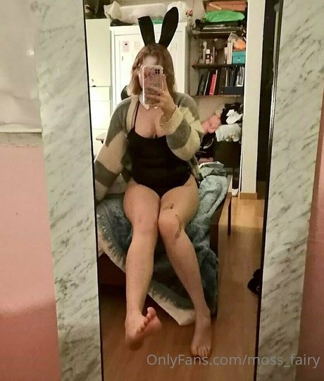 Nacktes geleaktes OnlyFans-Foto von Mossfairy