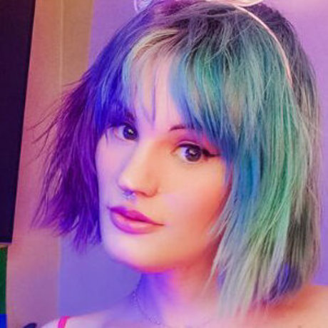 Nacktes geleaktes OnlyFans-Foto von Violet Haze