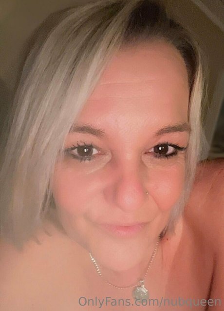 Nacktes geleaktes OnlyFans-Foto von Nubqueen