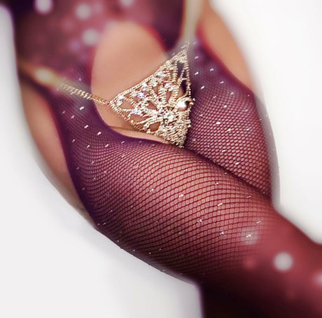 Nacktes geleaktes OnlyFans-Foto von Barbieparis