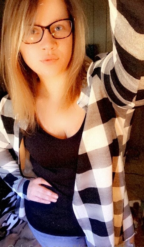 Nacktes geleaktes OnlyFans-Foto von Thepandashow