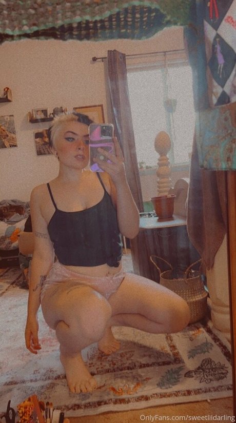 Nacktes geleaktes OnlyFans-Foto von Sweetlildarling