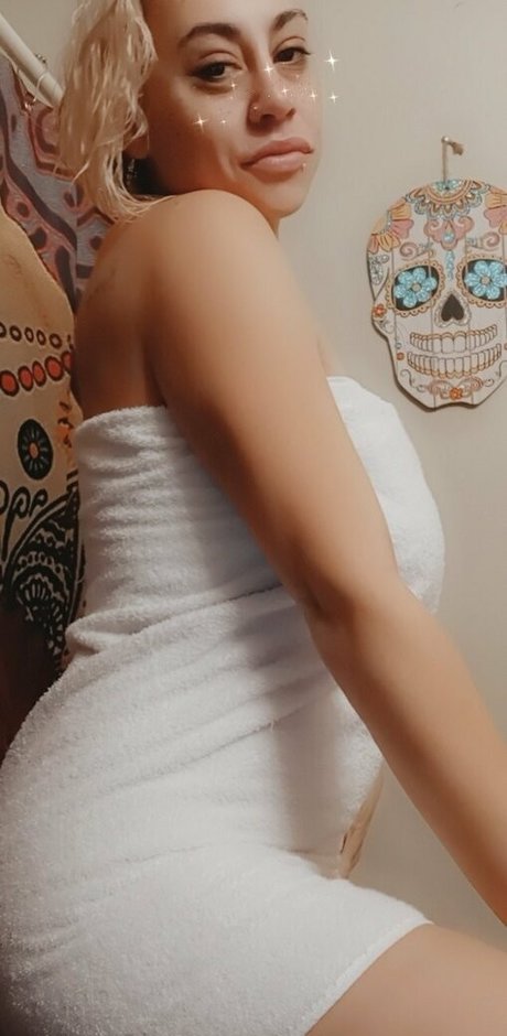 Nacktes geleaktes OnlyFans-Foto von Alyyjane