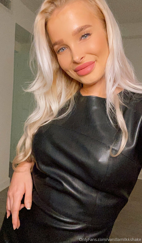 Nacktes geleaktes OnlyFans-Foto von Angelpussy18