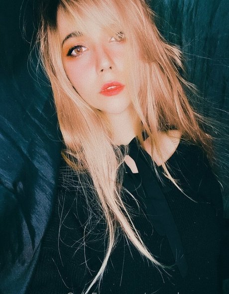 Nacktes geleaktes OnlyFans-Foto von Moonlunaaaaaa
