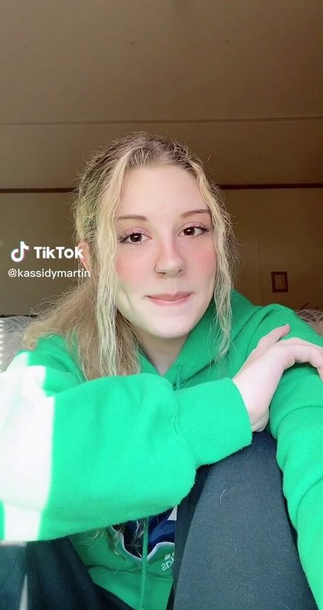 Nacktes geleaktes OnlyFans-Foto von Kassidy Martin