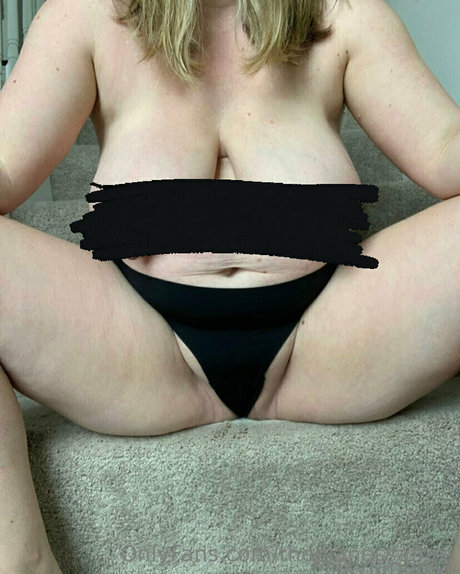 Theejanessafree