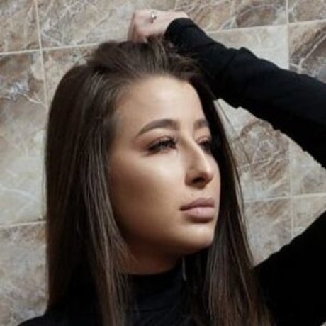 Nacktes geleaktes OnlyFans-Foto von Roxanasilvanasandu