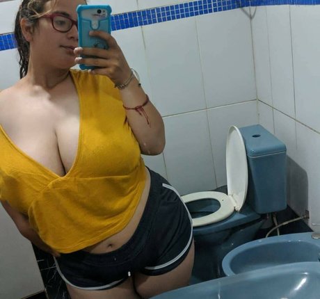 Nacktes geleaktes OnlyFans-Foto von Abigail Ferreira