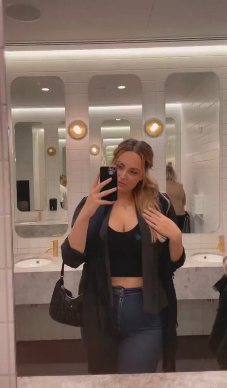 Rachelelizabeth