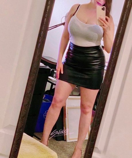 Nacktes geleaktes OnlyFans-Foto von Svinka