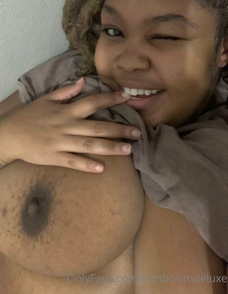 Nacktes geleaktes OnlyFans-Foto von Bimbosimdeluxe