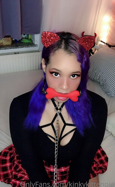 Nacktes geleaktes OnlyFans-Foto von Kinkykittenpie