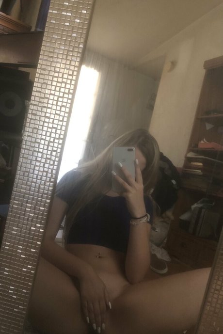 Nacktes geleaktes OnlyFans-Foto von Tayyshaelyn