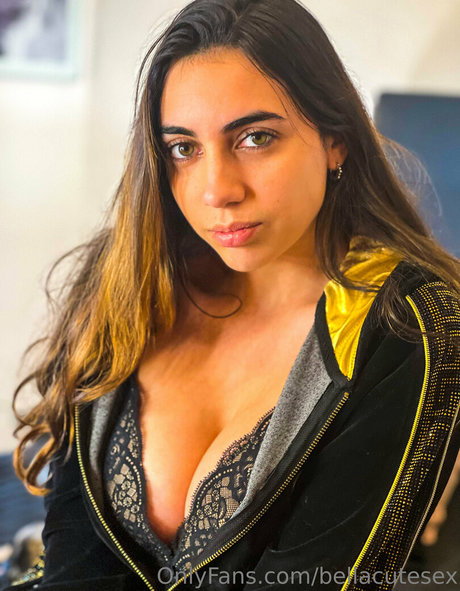 Nacktes geleaktes OnlyFans-Foto von Bellacutesex