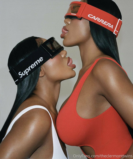 Nacktes geleaktes OnlyFans-Foto von Theclermonttwins