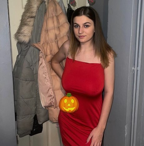 Nacktes geleaktes OnlyFans-Foto von Chloe Louise Thomas