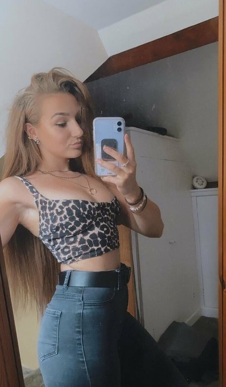 Nacktes geleaktes OnlyFans-Foto von Imogenadams
