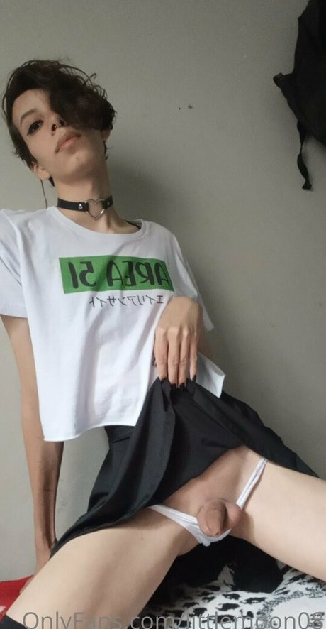 Nacktes geleaktes OnlyFans-Foto von Fuckemily