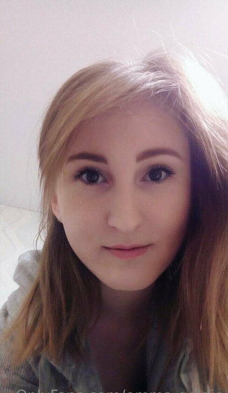 Nacktes geleaktes OnlyFans-Foto von Emmagoldie