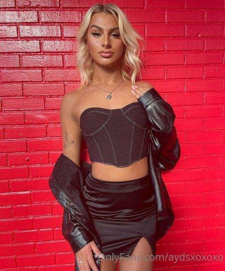 Nacktes geleaktes OnlyFans-Foto von Aydsxoxoxo