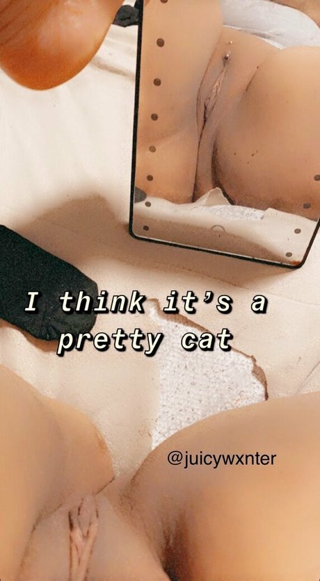 Nacktes geleaktes OnlyFans-Foto von Juicywxnter