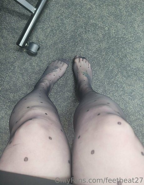 Nacktes geleaktes OnlyFans-Foto von Feetheat27