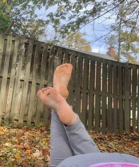 Nacktes geleaktes OnlyFans-Foto von Ellesfeet8