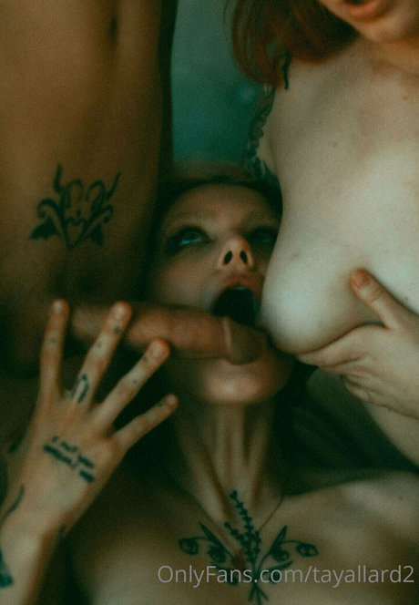 Nacktes geleaktes OnlyFans-Foto von Goldenagexxx