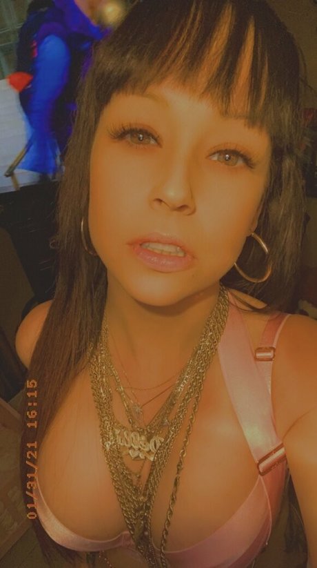 Nacktes geleaktes OnlyFans-Foto von Enticingbeauty