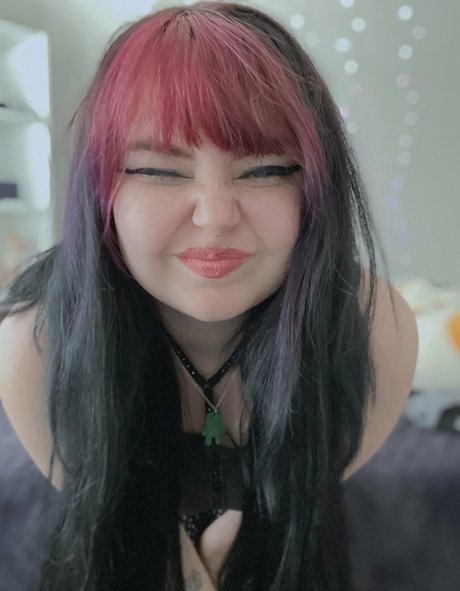 Nacktes geleaktes OnlyFans-Foto von Onlineevie