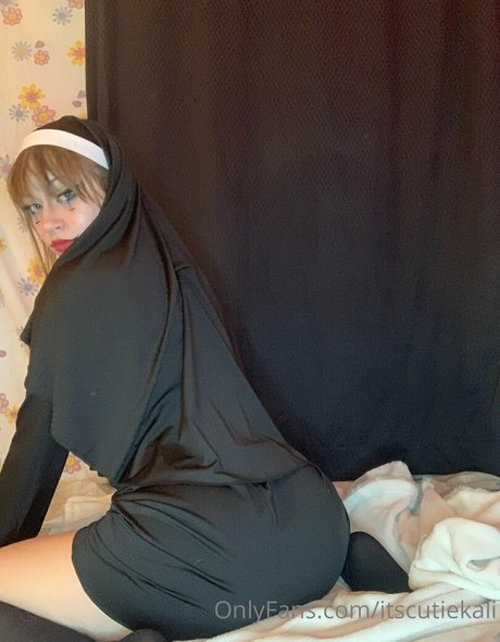 Nacktes geleaktes OnlyFans-Foto von Itscutiekali