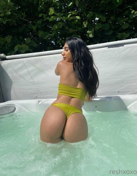 Reshmaxoxo