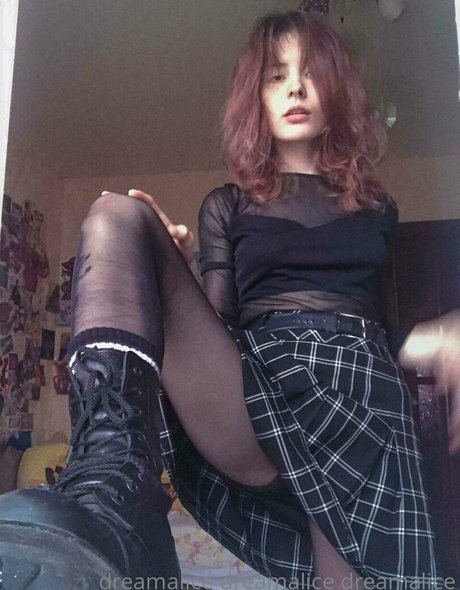 Nacktes geleaktes OnlyFans-Foto von Dreamalice