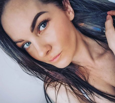 Nacktes geleaktes OnlyFans-Foto von Mmmom