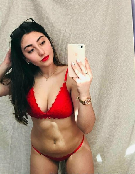 Nacktes geleaktes OnlyFans-Foto von Berenicelis