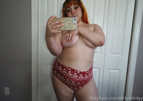 Nacktes geleaktes OnlyFans-Foto von Dirtyxbirdyy