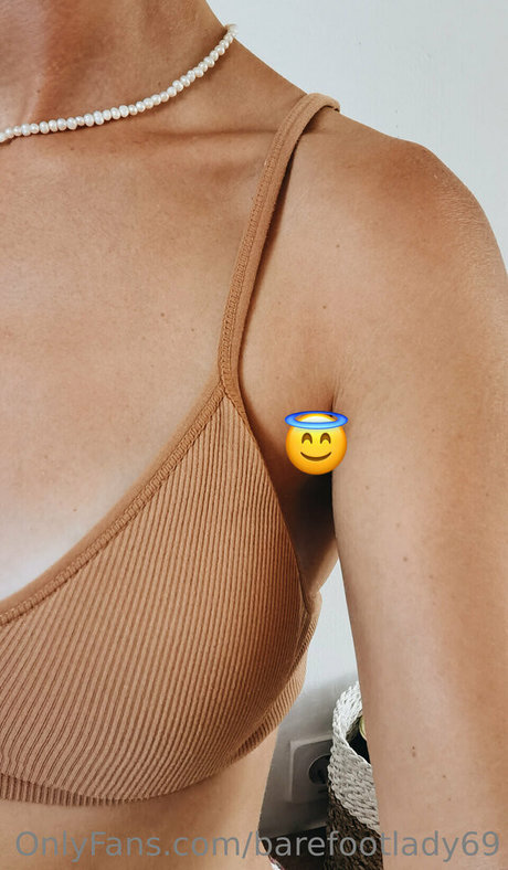 Nacktes geleaktes OnlyFans-Foto von Saremm