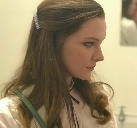 Morfydd Clark