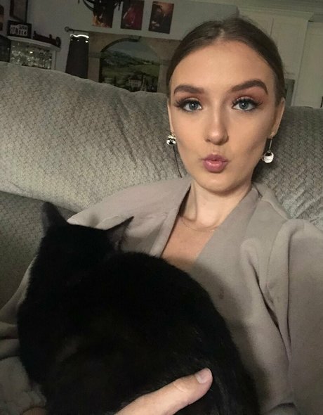 Nacktes geleaktes OnlyFans-Foto von Foxyopheliaa