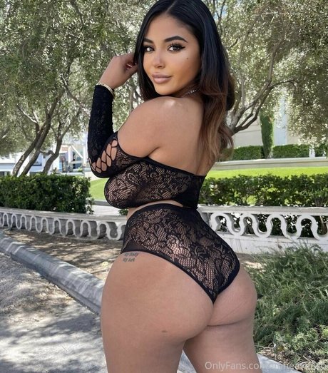 Nacktes geleaktes OnlyFans-Foto von Imzayda
