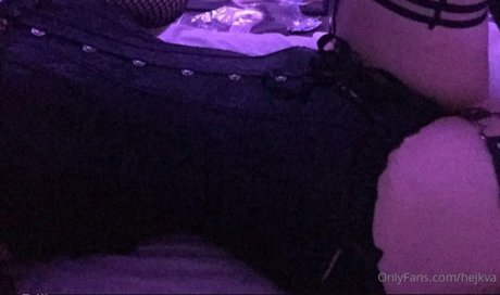 Nacktes geleaktes OnlyFans-Foto von Hejkva