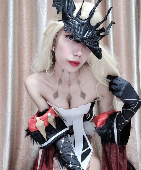 Nacktes geleaktes OnlyFans-Foto von Yurie Heart